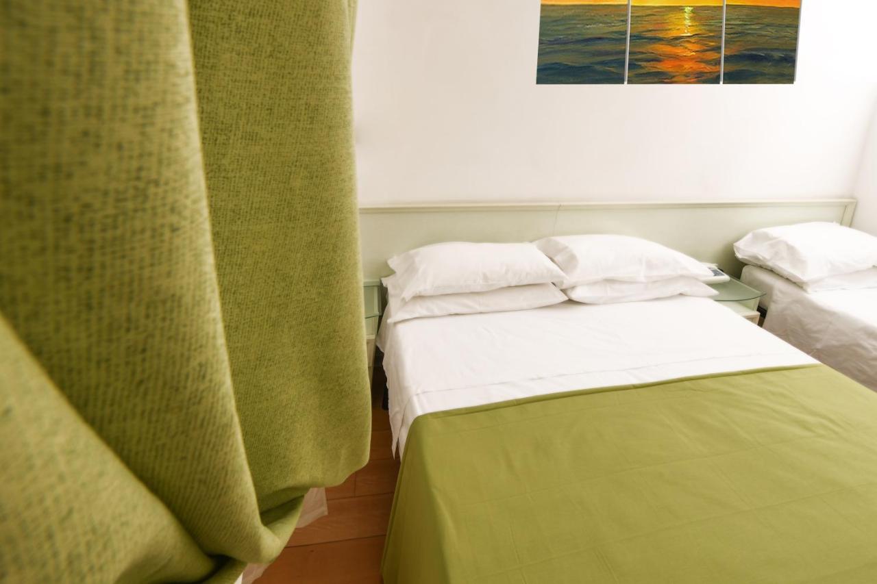 Hotel La Rosa Cattolica Ngoại thất bức ảnh