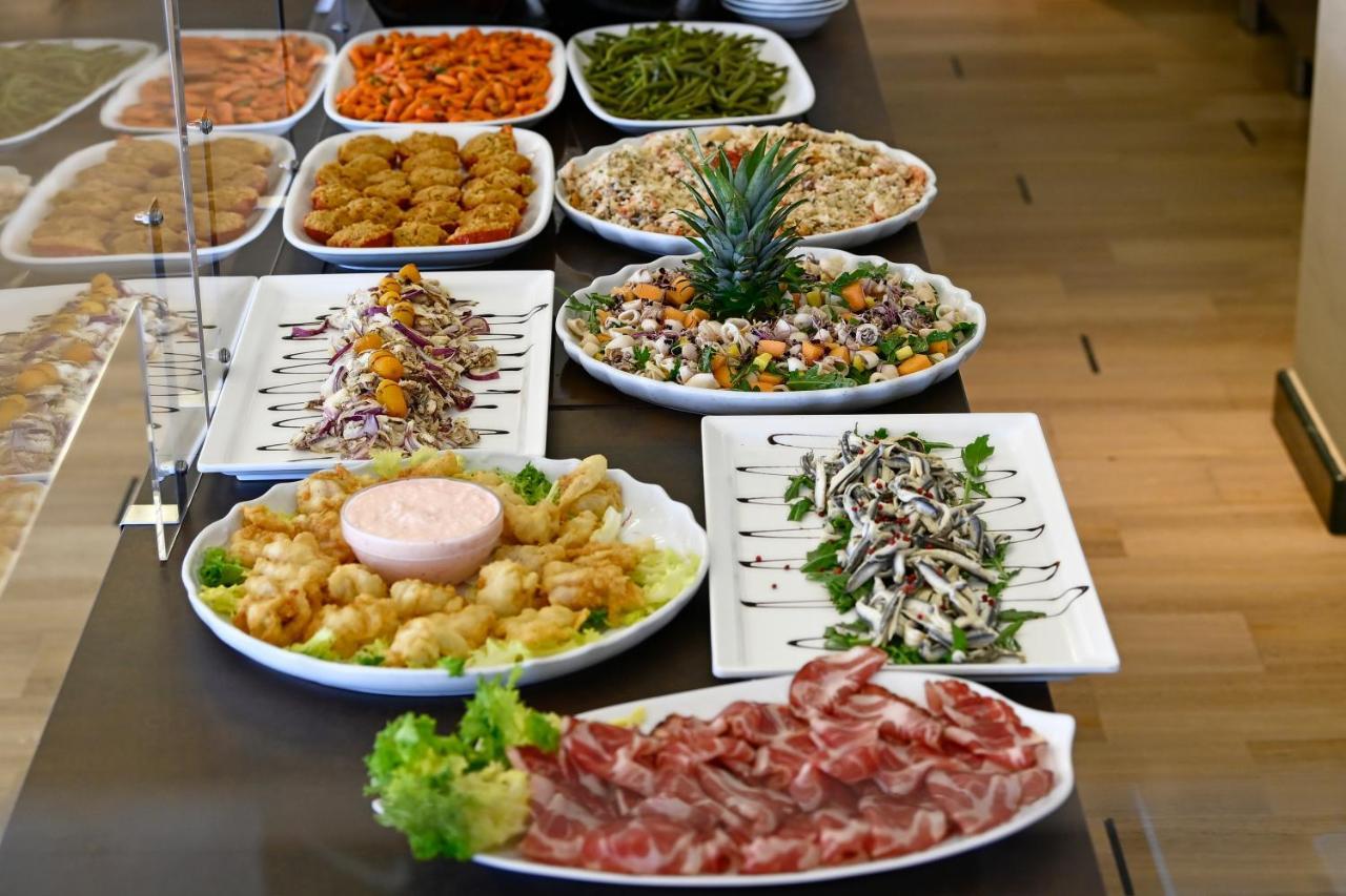 Hotel La Rosa Cattolica Ngoại thất bức ảnh